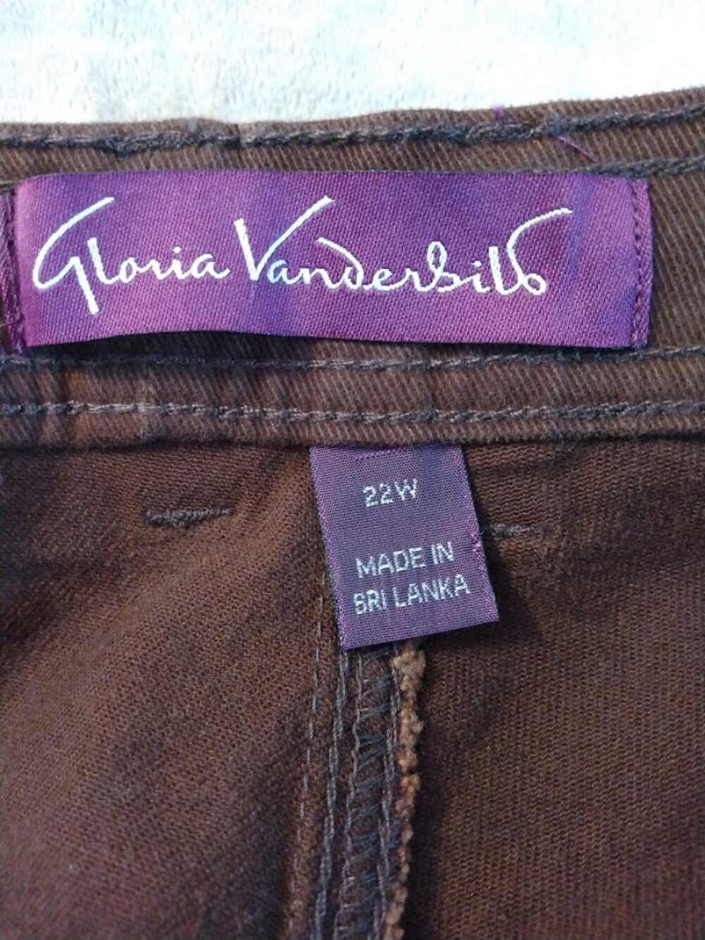 NWT Gloria Vanderbilt Amanda Jeans 22W Dark Brown Classic Fit Taper Leg Stretch - Picture 9 of 10